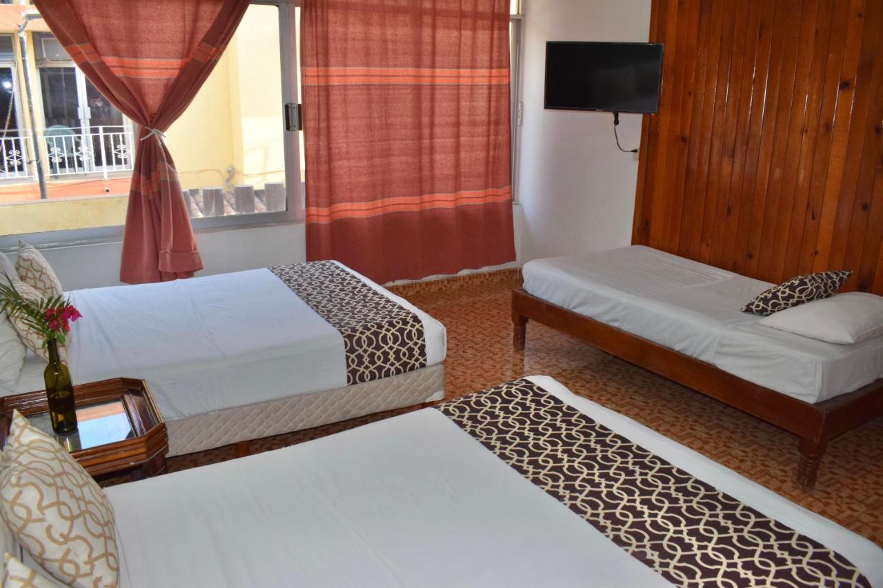 Hotel Casa Arena Zihuatanejo Exterior photo
