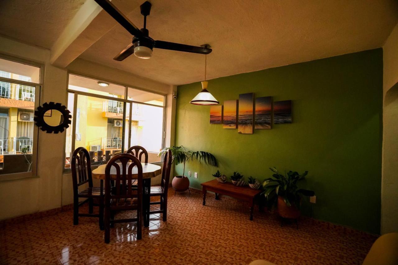 Hotel Casa Arena Zihuatanejo Exterior photo