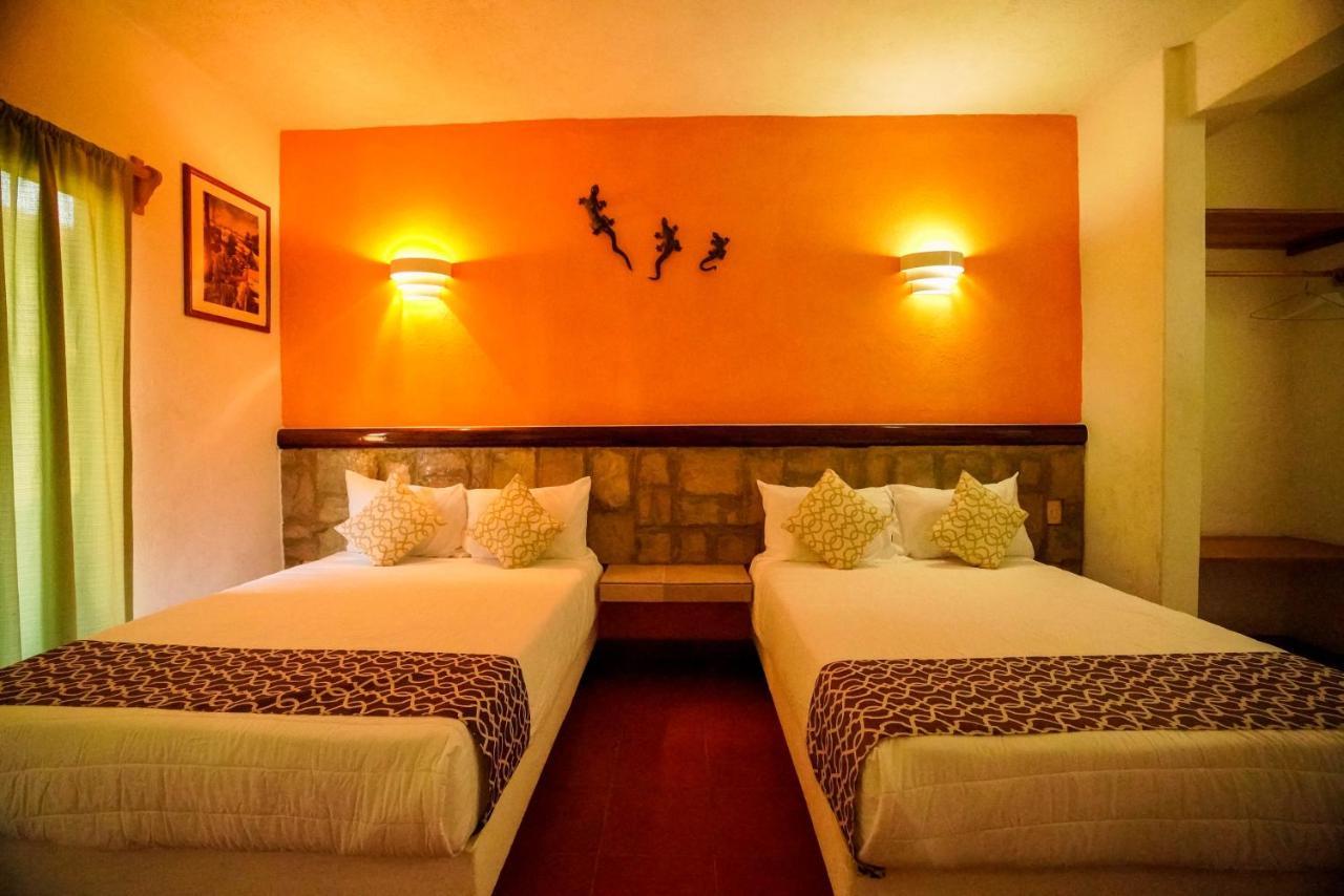 Hotel Casa Arena Zihuatanejo Exterior photo