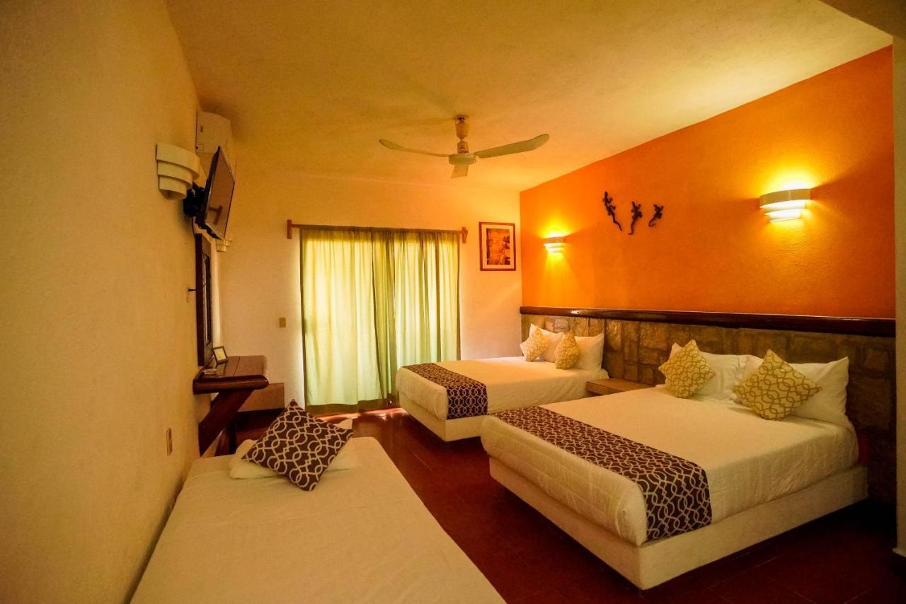 Hotel Casa Arena Zihuatanejo Exterior photo